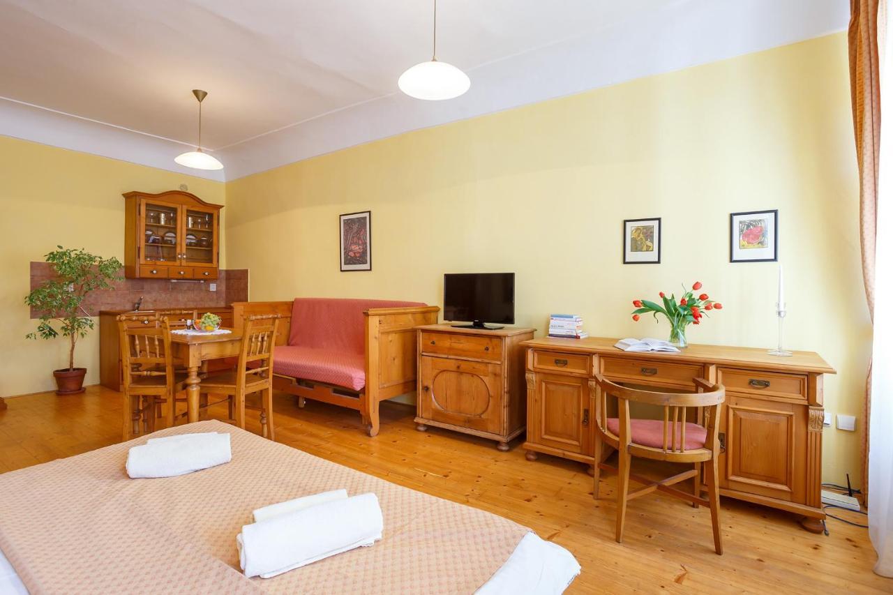 Pension Paseka Litomysl Bagian luar foto